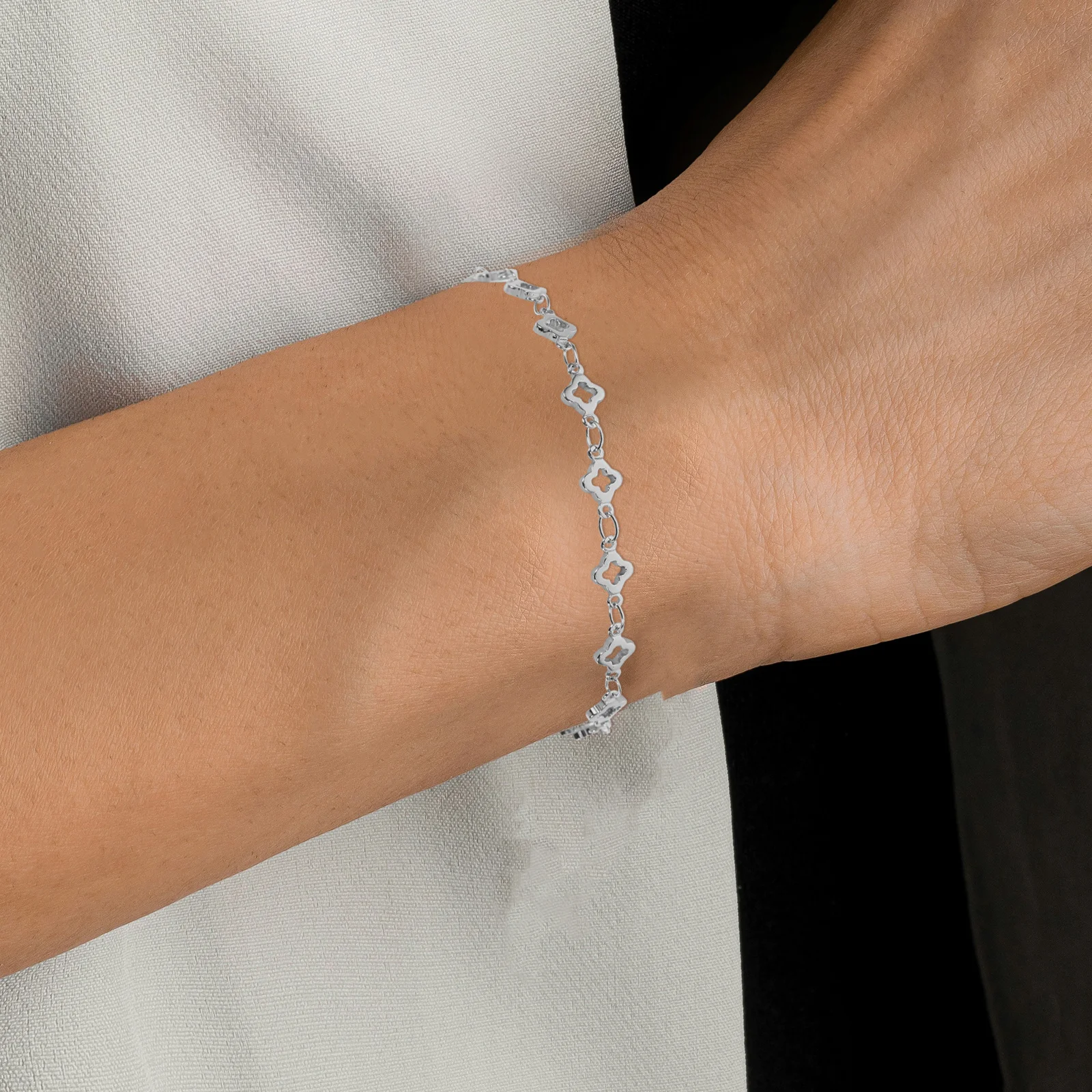 1 Meter Copper Jewelry Chain Four Leaf Necklace Making Bracelet Crafting Accessories Links Jewlery Chain
1 Meter Copper Jewelry Chain Four Leaf Necklace Making Bracelet Crafting Accessories Links Jewlery Chain