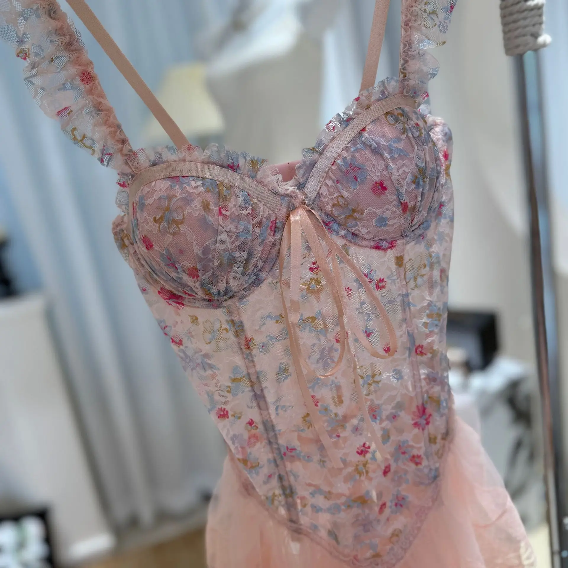 Sexy Patchwork Lace Print Nightgown Intimate Lingerie Summer Sleepwear Nightdress Home Dressing Gown Nightie Loungewear
Sexy Patchwork Lace Print Nightgown Intimate Lingerie Summer Sleepwear Nightdress Home Dressing Gown Nightie Loungewear