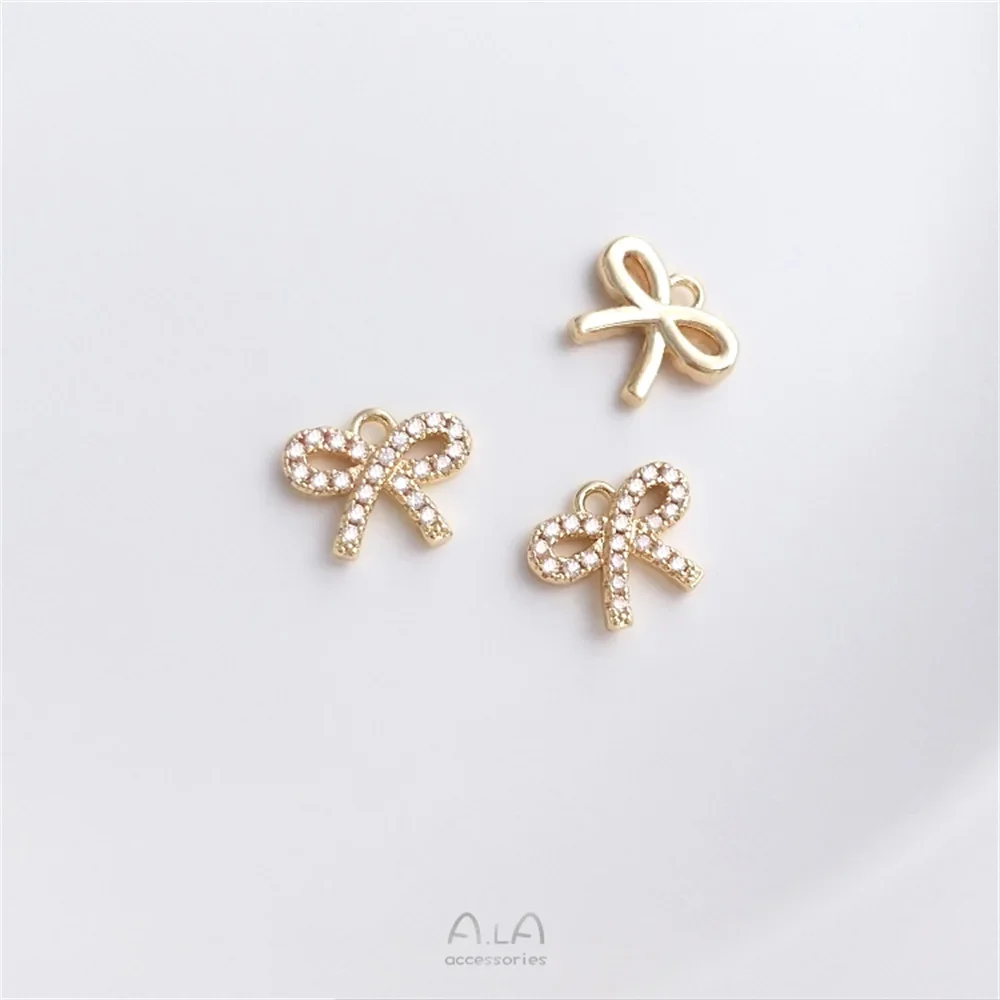 14K gold micro-set zirconia small charm series sea creatures fish tail bee butterfly cat diy pendant
14K gold micro-set zirconia small charm series sea creatures fish tail bee butterfly cat diy pendant
