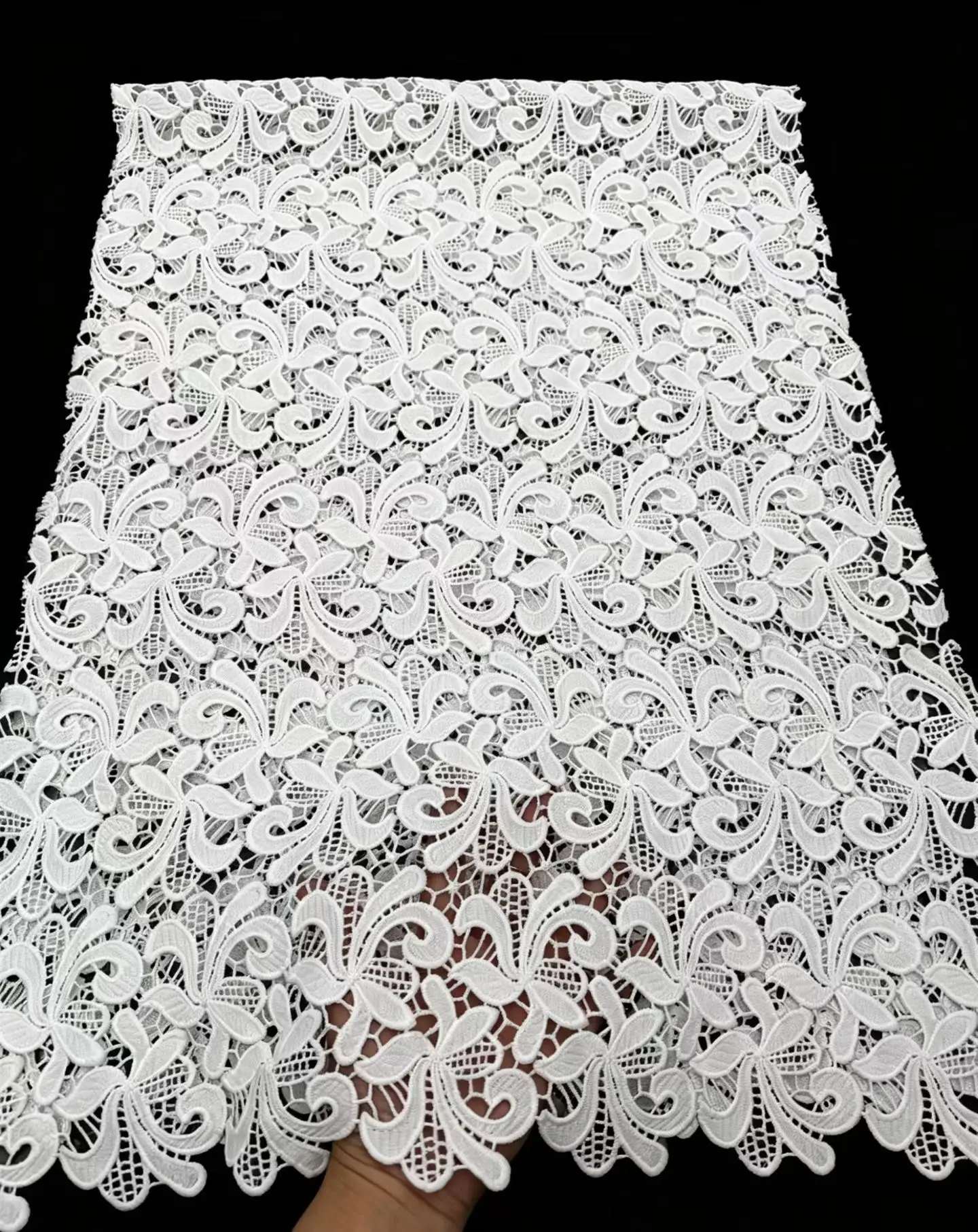 White LACE African Sequins Guipure Cord Lace Fabrics 5 Yards 2026 New Nigerian Water Soluble Lace For Women Wedding Dress M453-1
White LACE African Sequins Guipure Cord Lace Fabrics 5 Yards 2026 New Nigerian Water Soluble Lace For Women Wedding Dress M453-1