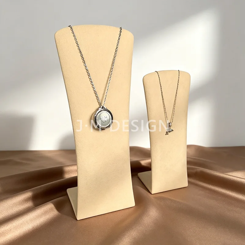 Necklace Display Mannequin Pendant Organizer Jewelry Display Portrait Stand Bust Necklace Pendant Window Display Jewelry
Necklace Display Mannequin Pendant Organizer Jewelry Display Portrait Stand Bust Necklace Pendant Window Display Jewelry