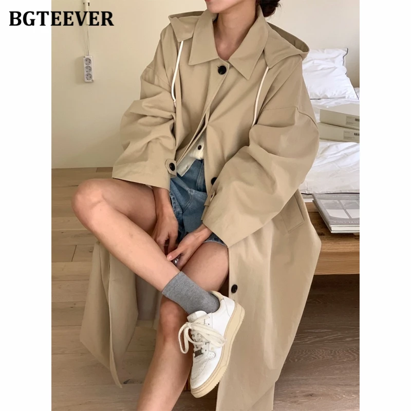 BGTEEVER Vintage Loose Single-breasted Women Windbreaker Autumn Winter Stylish Long Sleeve Hooded Long Trench Coats Female
BGTEEVER Vintage Loose Single-breasted Women Windbreaker Autumn Winter Stylish Long Sleeve Hooded Long Trench Coats Female