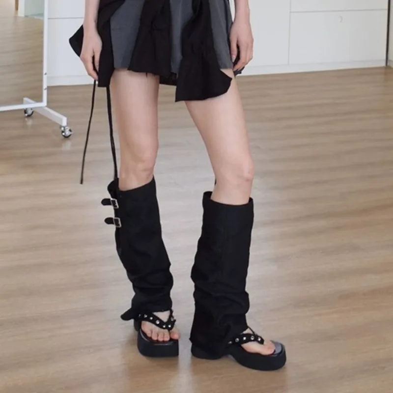 Fashion Womens Shoes 2025 Female Sandal All-Match High Heels Luxury Retro Girls Boot New High-heeled Block Scandals Retro Woman
Fashion Womens Shoes 2025 Female Sandal All-Match High Heels Luxury Retro Girls Boot New High-heeled Block Scandals Retro Woman