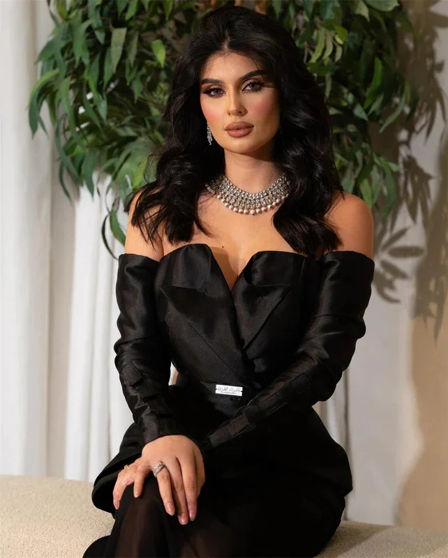 Customized Jiayigong Simple Modern Style Formal Evening Off The Shoulder A-line Pleats Bespoke Occasion Dresses
Customized Jiayigong Simple Modern Style Formal Evening Off The Shoulder A-line Pleats Bespoke Occasion Dresses