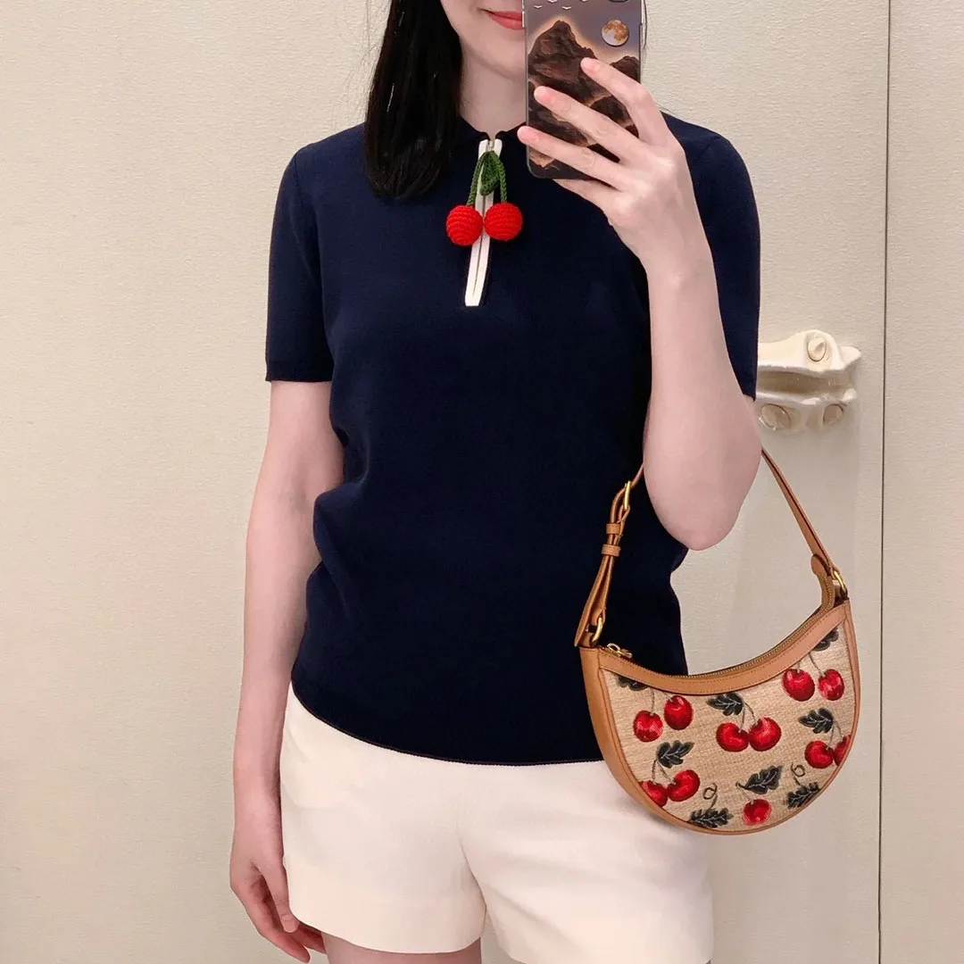 Style Two Colors Cotton Knitted T-shirt Women Lapel Zipper Crochet Cherry Short Sleeve Sweet Casual Tops Tee
Style Two Colors Cotton Knitted T-shirt Women Lapel Zipper Crochet Cherry Short Sleeve Sweet Casual Tops Tee