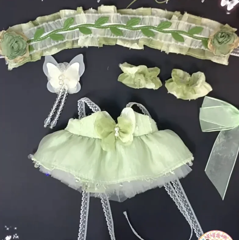 Green Doll Cloyhes Set Carton Cute Pretty Beatuiful Birthday Gift
Green Doll Cloyhes Set Carton Cute Pretty Beatuiful Birthday Gift