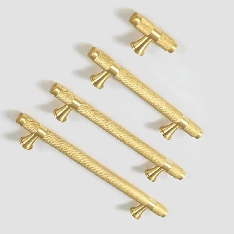 Лучшие роскошные 10 шт., европейские ручки для дверей шкафа из чистой латуни, ручки для ящика, шкафа, кухонного ТВ, винного шкафа, ручки
Лучшие роскошные 10 шт., европейские ручки для дверей шкафа из чистой латуни, ручки для ящика, шкафа, кухонного ТВ, винного шкафа, ручки