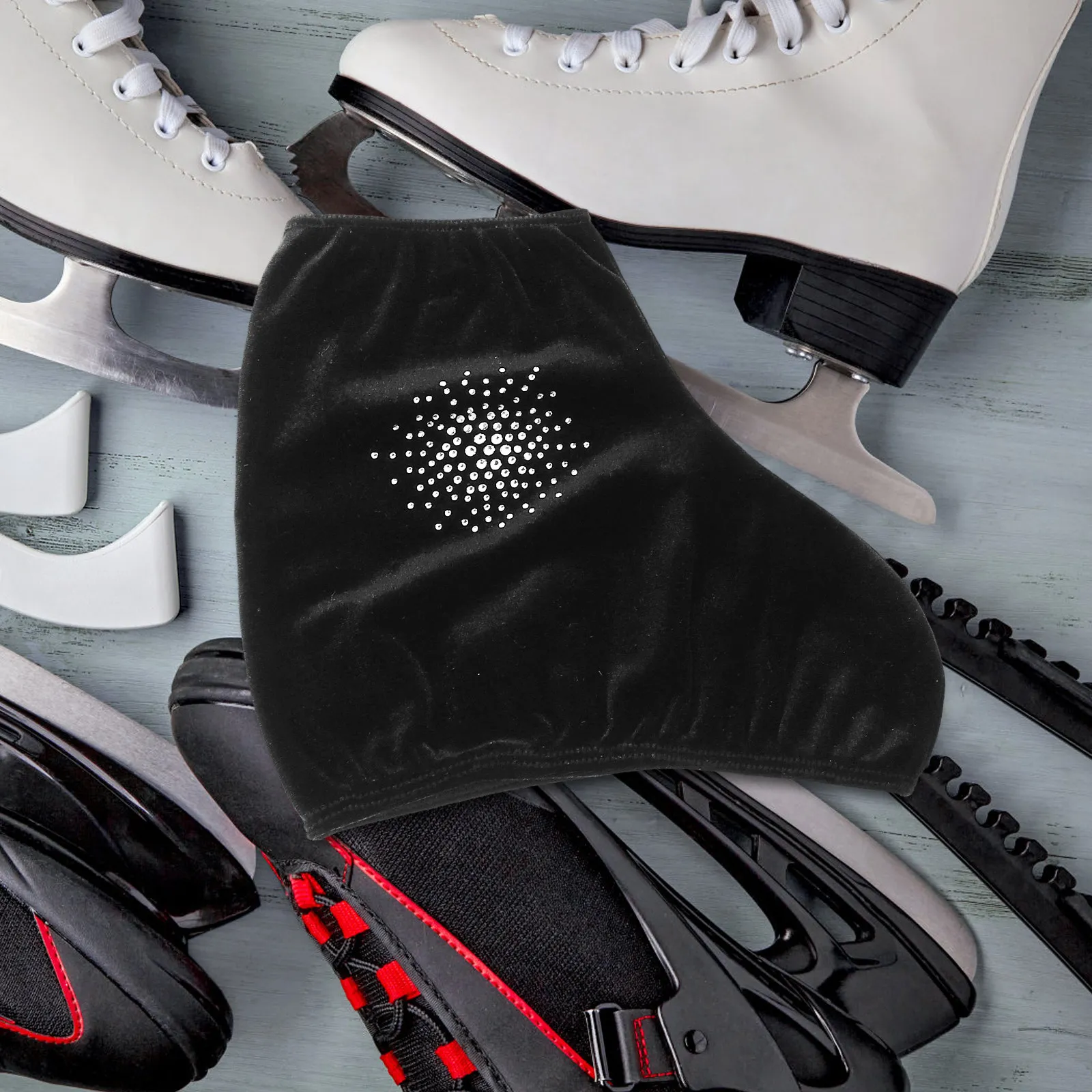 1Pair Ice Skating Boot Covers Universal Fit for Ice Roller Inline Skates Kids Adults Figure Skating Protective Breathable Skate
1Pair Ice Skating Boot Covers Universal Fit for Ice Roller Inline Skates Kids Adults Figure Skating Protective Breathable Skate