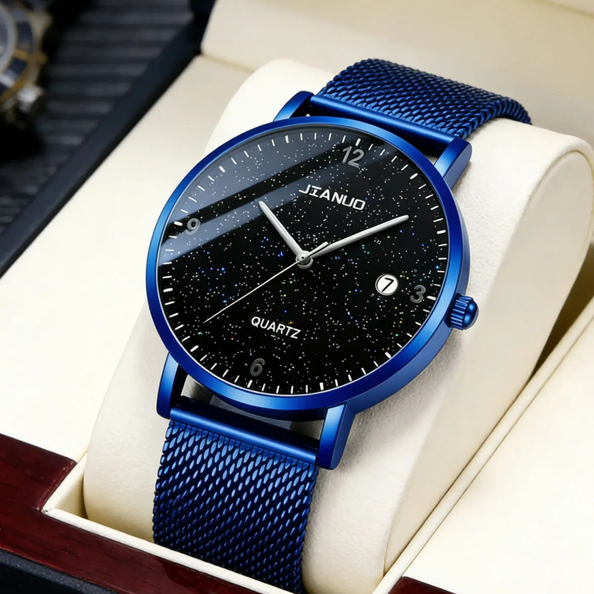 Fashion and Simple Men's Watch Ultra-Thin Starry Sky Calendar Luminous Quartz Watch Men's Milan Mesh Belt Watch
Fashion and Simple Men's Watch Ultra-Thin Starry Sky Calendar Luminous Quartz Watch Men's Milan Mesh Belt Watch