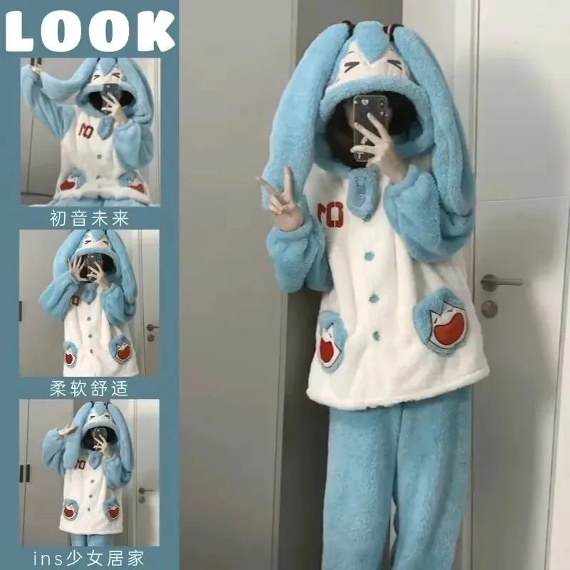 Синяя плюшевая пижама Мику, топ и брюки с капюшоном, комплект из двух предметов, милая одежда для сна с героями мультфильмов, зимняя ночная рубашка для женщин lf[5
Синяя плюшевая пижама Мику, топ и брюки с капюшоном, комплект из двух предметов, милая одежда для сна с героями мультфильмов, зимняя ночная рубашка для женщин lf[5