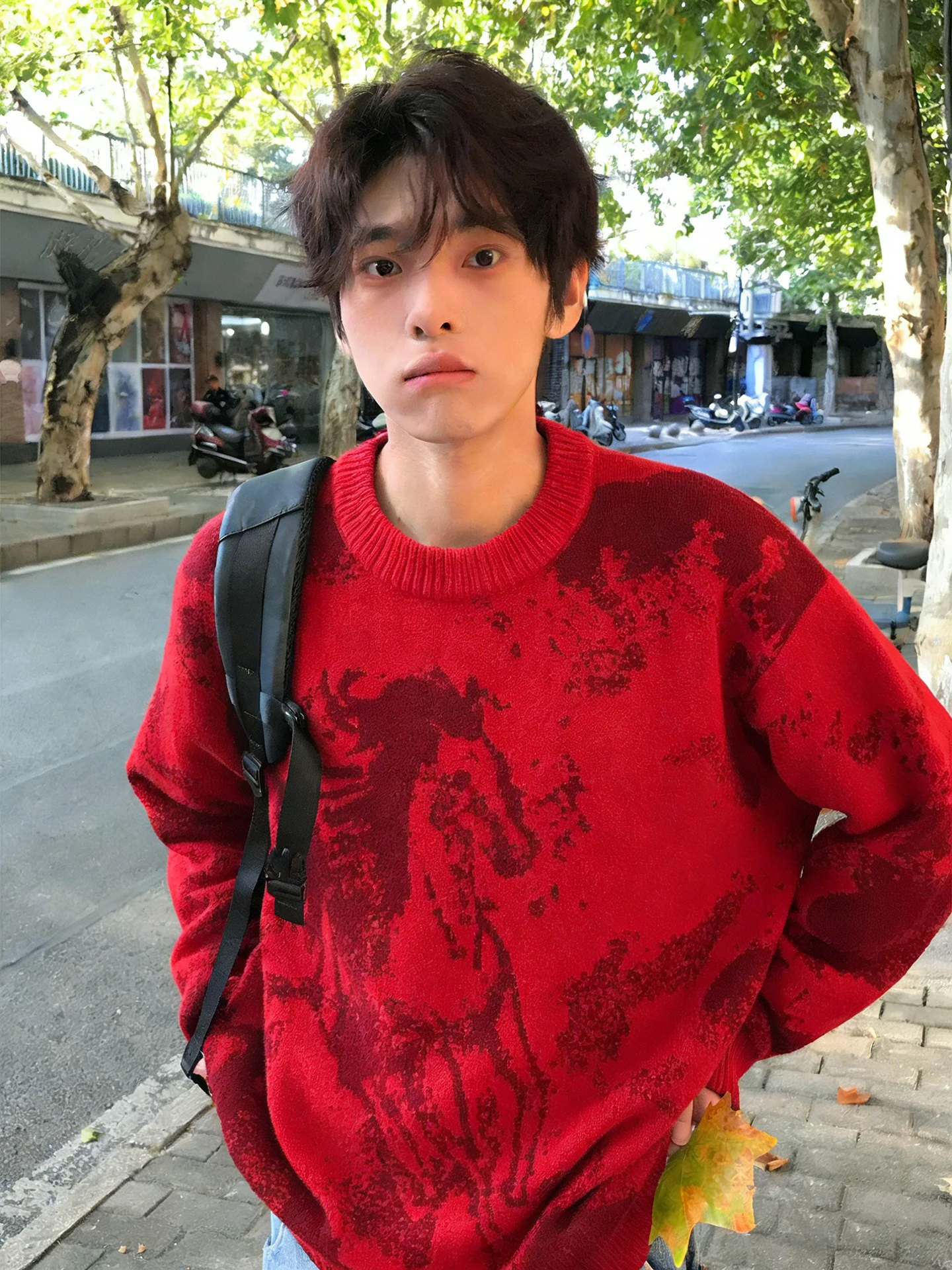 Мужской вязаный свитер Red Succ Year с круглым вырезом, повседневный, для пар, с длинным рукавом, с принтом, трикотажная одежда
Мужской вязаный свитер Red Succ Year с круглым вырезом, повседневный, для пар, с длинным рукавом, с принтом, трикотажная одежда