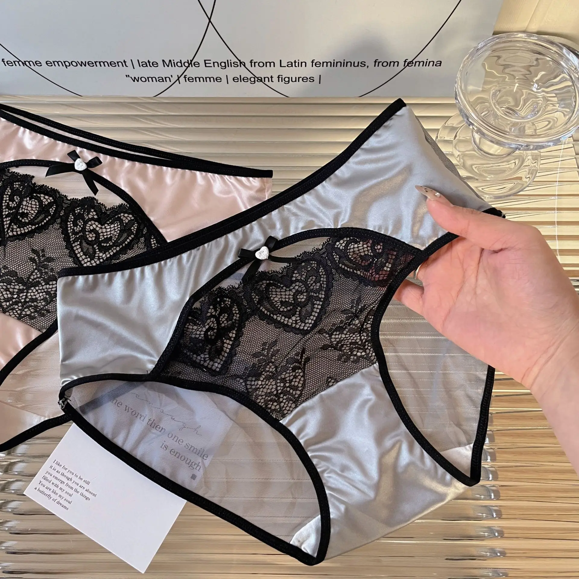 5 pcs Lace panties new sexy briefs soft comfortable elegant panties high quality Lace transparent women's panties
5 pcs Lace panties new sexy briefs soft comfortable elegant panties high quality Lace transparent women's panties