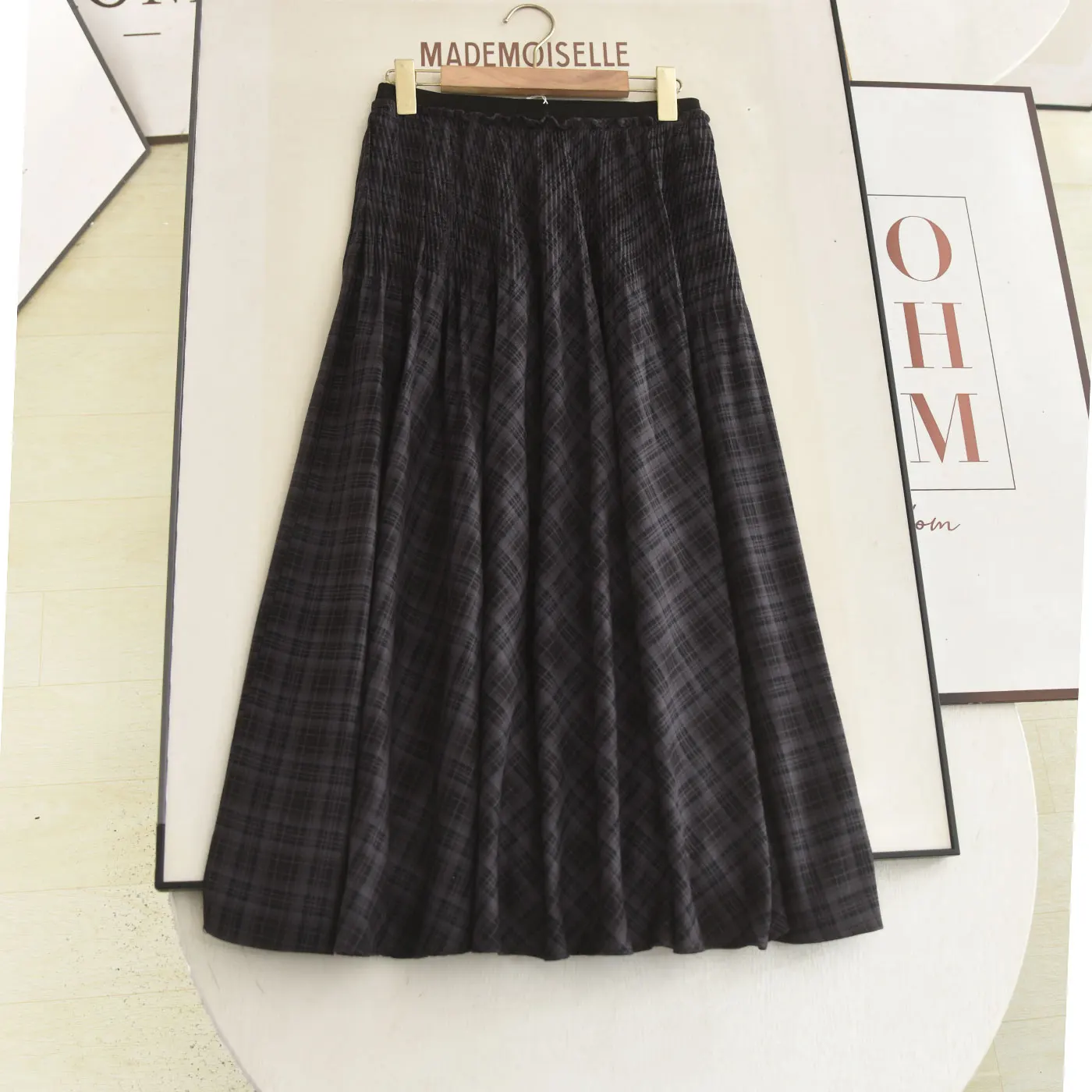 Юбка А-силуэта с высокой талией, осенне-зимняя, в клетку, с плиссировкой, элегантная, в стиле ретро, женская, модная, весна-лето
Юбка А-силуэта с высокой талией, осенне-зимняя, в клетку, с плиссировкой, элегантная, в стиле ретро, женская, модная, весна-лето