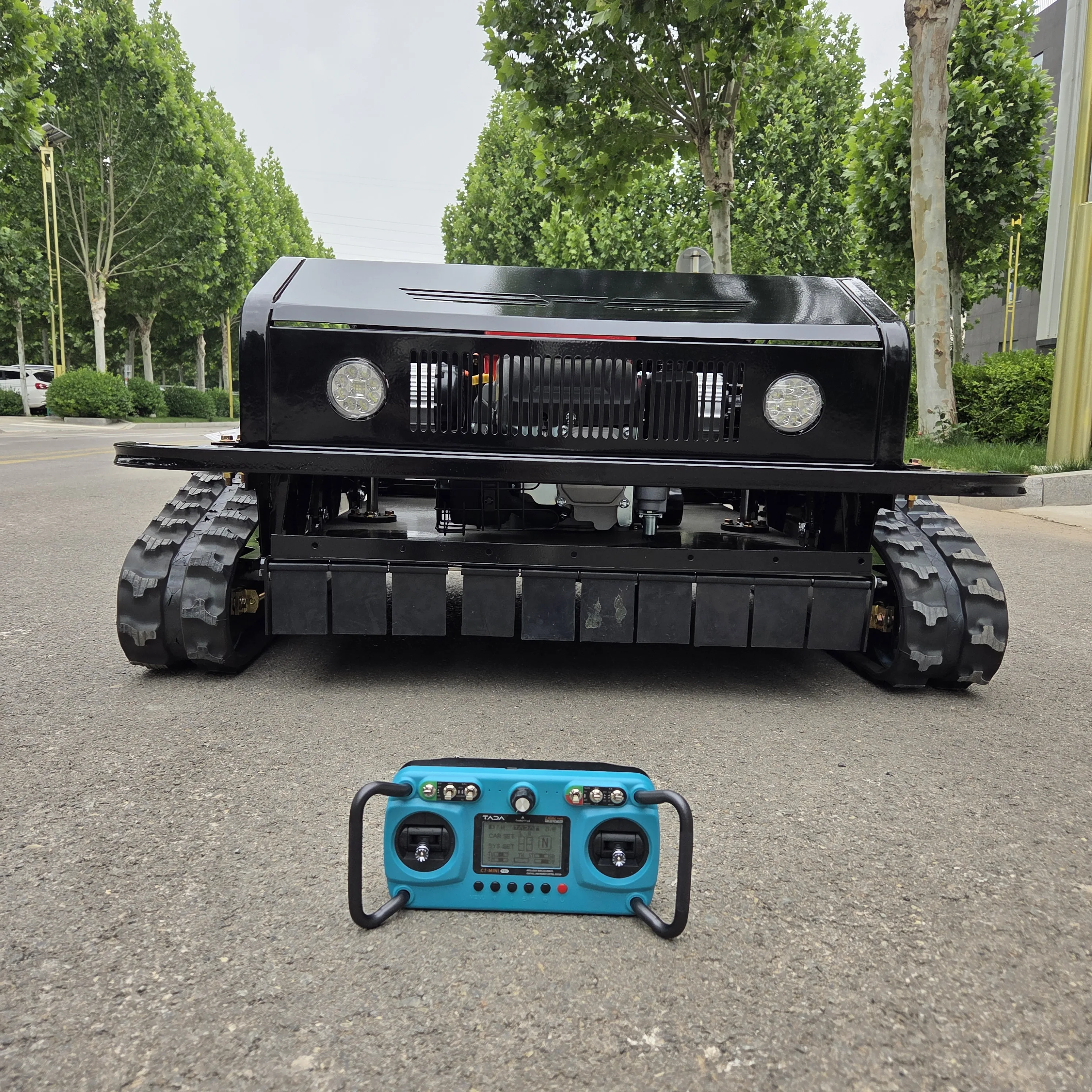 Газонокосилка с автономным ходом, запуск одной кнопкой, бесщеточный двигатель, 800 мм, 60 ° 3800 ㎡ Сельскохозяйственная техника для городских общественных зелёных пространств
Газонокосилка с автономным ходом, запуск одной кнопкой, бесщеточный двигатель, 800 мм, 60 ° 3800 ㎡ Сельскохозяйственная техника для городских общественных зелёных пространств