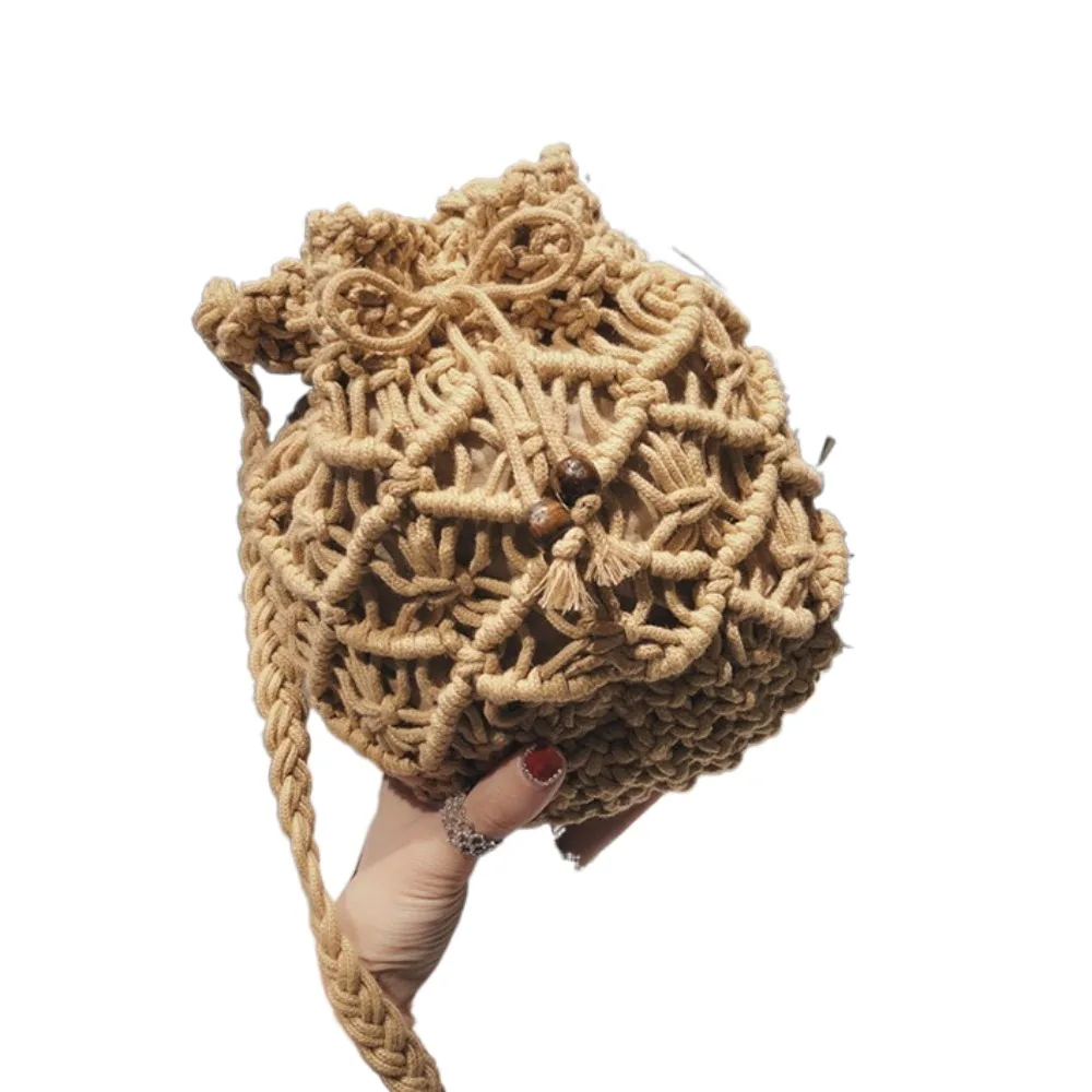 Casual Weaving Straw Woven Handbag Handmade Elegant Woman Wrist Pack Niche Design Fashion Woven Beach Bag Vacation
Casual Weaving Straw Woven Handbag Handmade Elegant Woman Wrist Pack Niche Design Fashion Woven Beach Bag Vacation