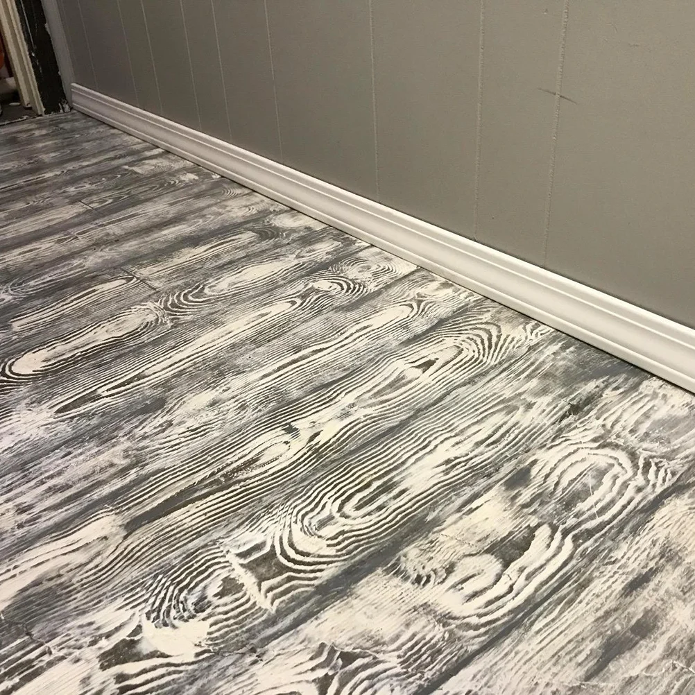 2Pcs Wood Graining Tool Durable Rubber DIY Wall Decoration Vivid Effects Easy to Use Clean Painting Wood Grain Painting Tool
2Pcs Wood Graining Tool Durable Rubber DIY Wall Decoration Vivid Effects Easy to Use Clean Painting Wood Grain Painting Tool