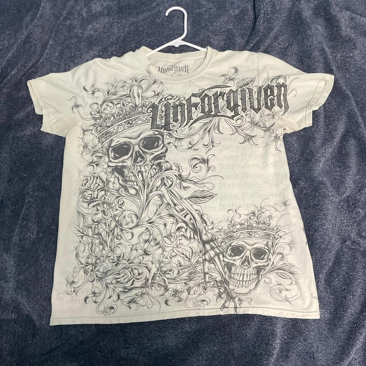 Рубашка Affliction 2000-х годов с принтом черепа, модный графический топ, свободная одежда в уличном стиле, мужская серо-белая футболка
Рубашка Affliction 2000-х годов с принтом черепа, модный графический топ, свободная одежда в уличном стиле, мужская серо-белая футболка