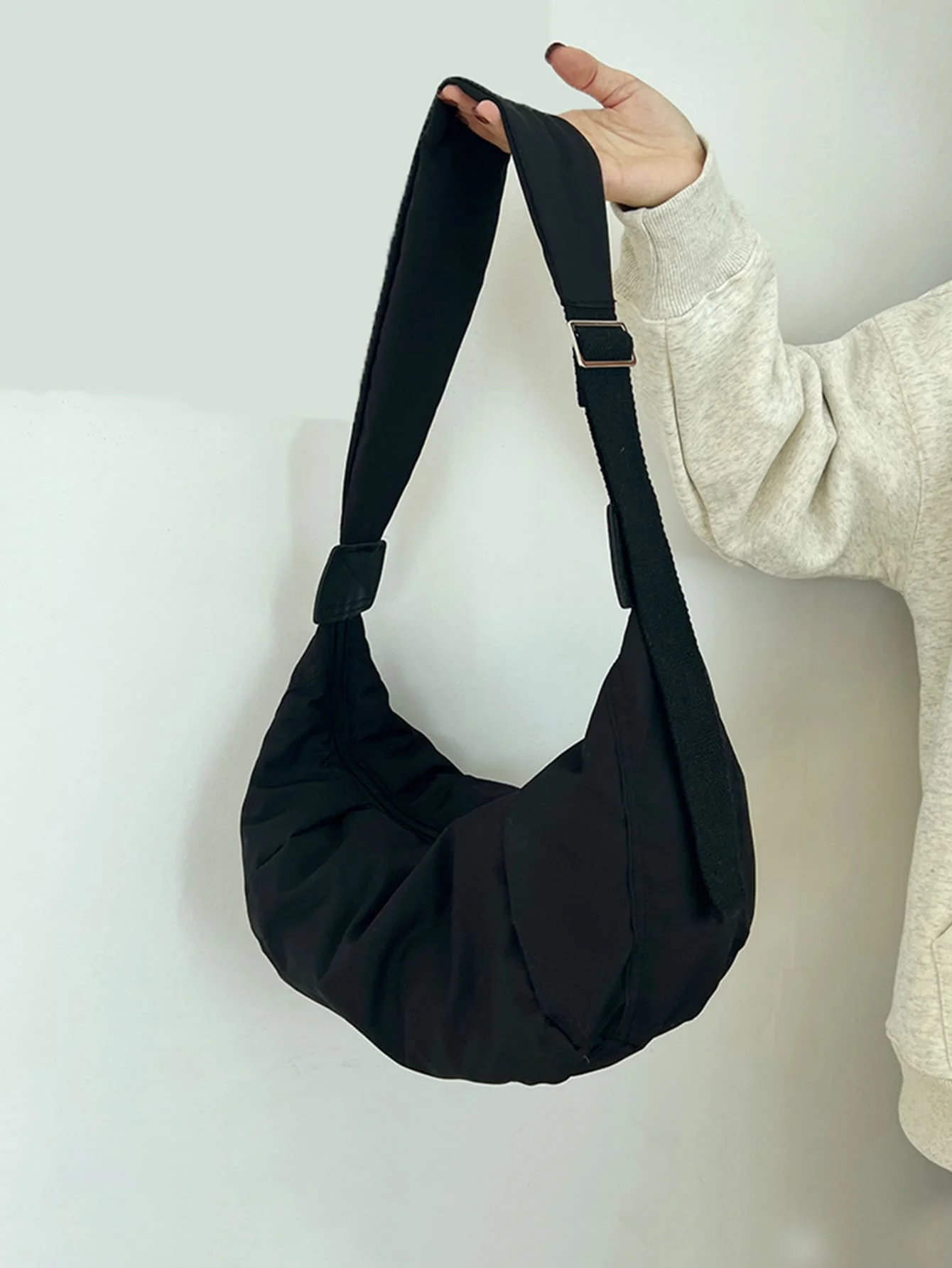Minimalist Hobo Bag School Bag For Graduate, Teen Girls, Freshman, Sophomore, Junior & Senior In College, University & High School, Perfect For Outdoors ,Travel & Back To School, Street & Japanese Bag For Women, Canvas Bag
Minimalist Hobo Bag School Bag For Graduate, Teen Girls, Freshman, Sophomore, Junior & Senior In College, University & High School, Perfect For Outdoors ,Travel & Back To School, Street & Japanese Bag For Women, Canvas Bag