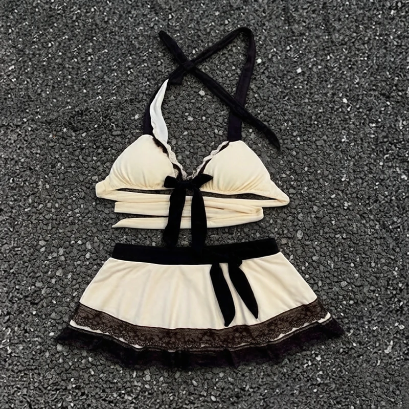 Retro Elegant Black White Lace Bow Swimsuit Suit V-neck Top Cake Skirt Bottom Two-piece Summer Seaside Temperament Slim Swimsuit
Retro Elegant Black White Lace Bow Swimsuit Suit V-neck Top Cake Skirt Bottom Two-piece Summer Seaside Temperament Slim Swimsuit