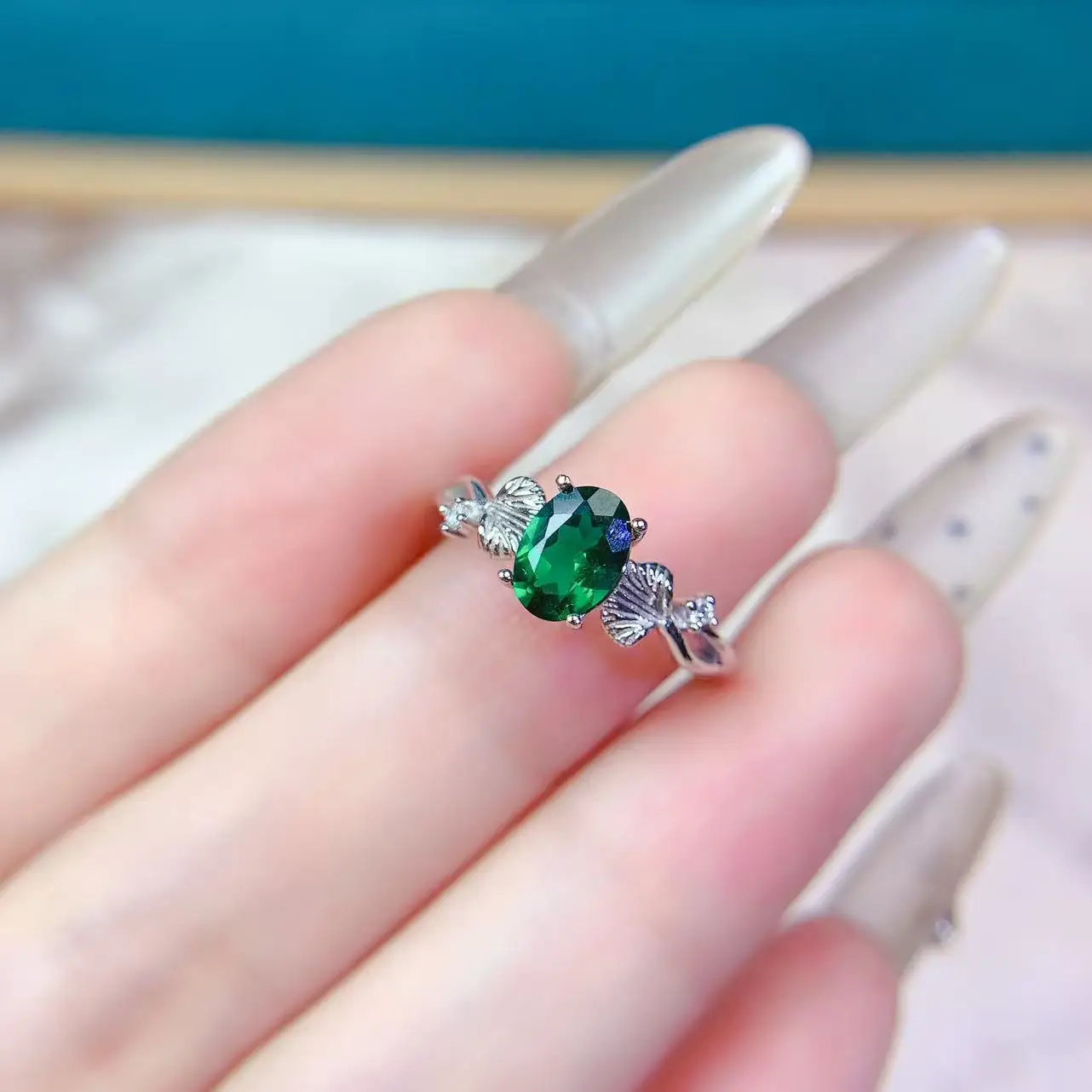 Breathtaking Natural Diopside Ring Shiny S925 Silver Elegant Trendy Women Fashion Jewelry Gift It Can Be Worn Anywhere
Breathtaking Natural Diopside Ring Shiny S925 Silver Elegant Trendy Women Fashion Jewelry Gift It Can Be Worn Anywhere