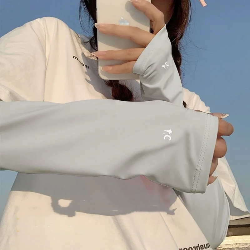 UV Sun Protection Arm Sleeves Summer Cooling Outdoor Loose Sleeves Quick-Dry Sunscreen Sleeves For Men Women Sports Sleeves
UV Sun Protection Arm Sleeves Summer Cooling Outdoor Loose Sleeves Quick-Dry Sunscreen Sleeves For Men Women Sports Sleeves
