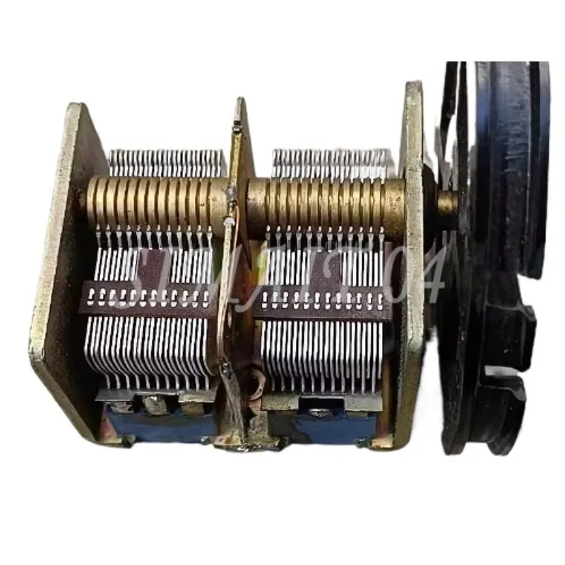 Mineral Wireless Radio DIY Instrument: CB-2-365 Air Dielectric Double Variable Capacitor 
Mineral Wireless Radio DIY Instrument: CB-2-365 Air Dielectric Double Variable Capacitor