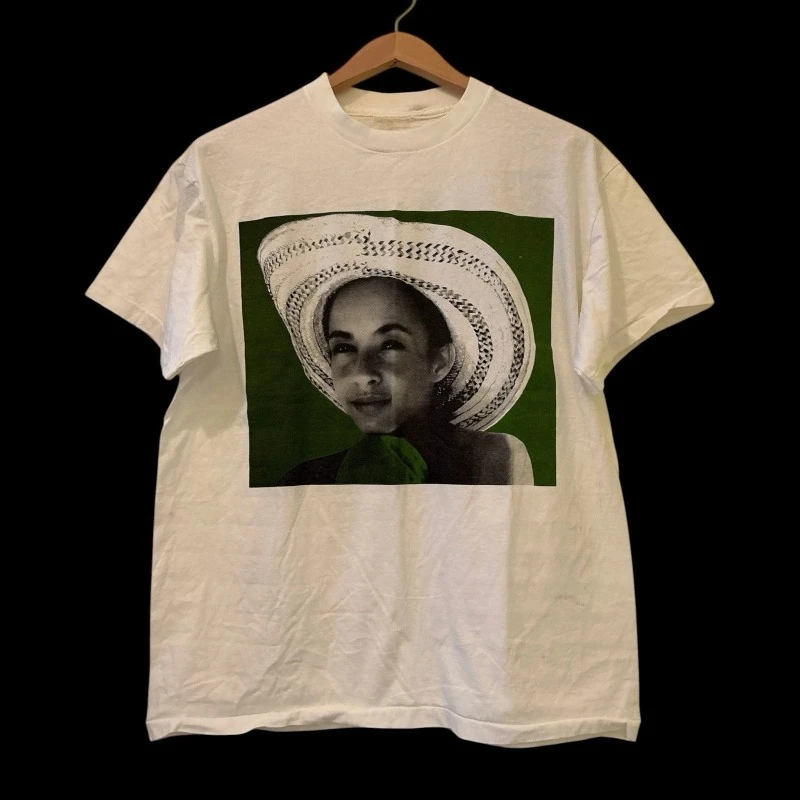 Vintage SADE 90s Band Singer Music Hit White Single Stitch T-Shirt REPRINT Large Y2k Hip-hop Goth Loose Couple
Vintage SADE 90s Band Singer Music Hit White Single Stitch T-Shirt REPRINT Large Y2k Hip-hop Goth Loose Couple
