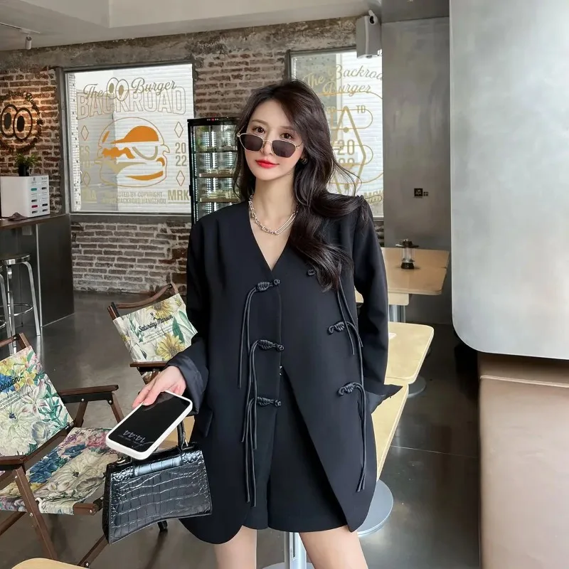 Insozkdg Versatile Practical French Chic Black Blazer Women 2024 Spring Autumn New Oversized Loose Casual Suit Women Clothing
Insozkdg Versatile Practical French Chic Black Blazer Women 2024 Spring Autumn New Oversized Loose Casual Suit Women Clothing