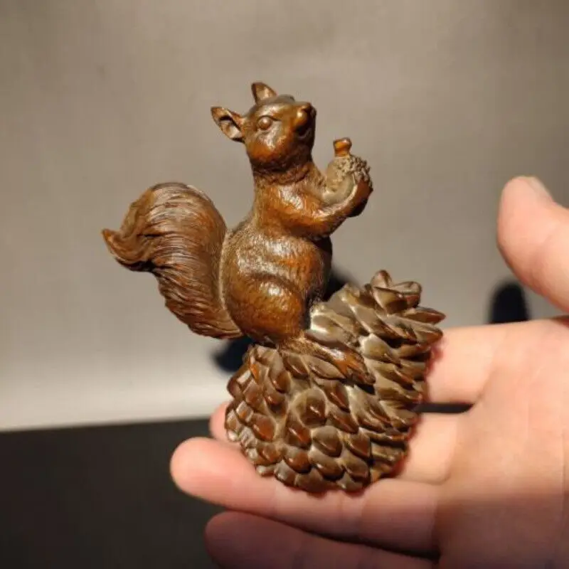 3.9"Cute Squirrel Figurine Boxwood Pinecone Gift Carved Wooden
3.9"Cute Squirrel Figurine Boxwood Pinecone Gift Carved Wooden
