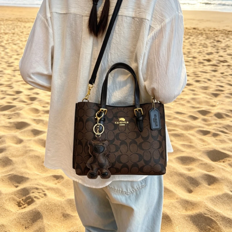 High end fashion handbag, luxurious trendy zipper shoulder bag, women's crossbody bag, suitable for daily casual use
High end fashion handbag, luxurious trendy zipper shoulder bag, women's crossbody bag, suitable for daily casual use