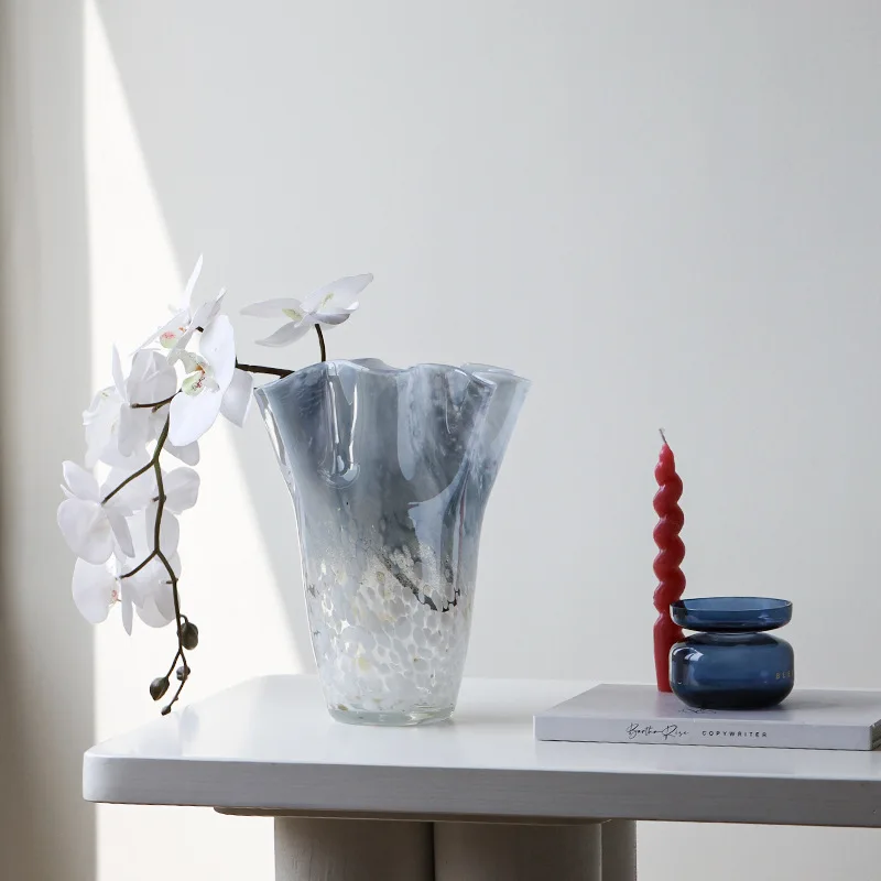 Vase Light Luxury Style Senior Sense Cabbage Petals Vase Decoration Table Arrangement Glass Flower Ware High Appearance Level
Vase Light Luxury Style Senior Sense Cabbage Petals Vase Decoration Table Arrangement Glass Flower Ware High Appearance Level