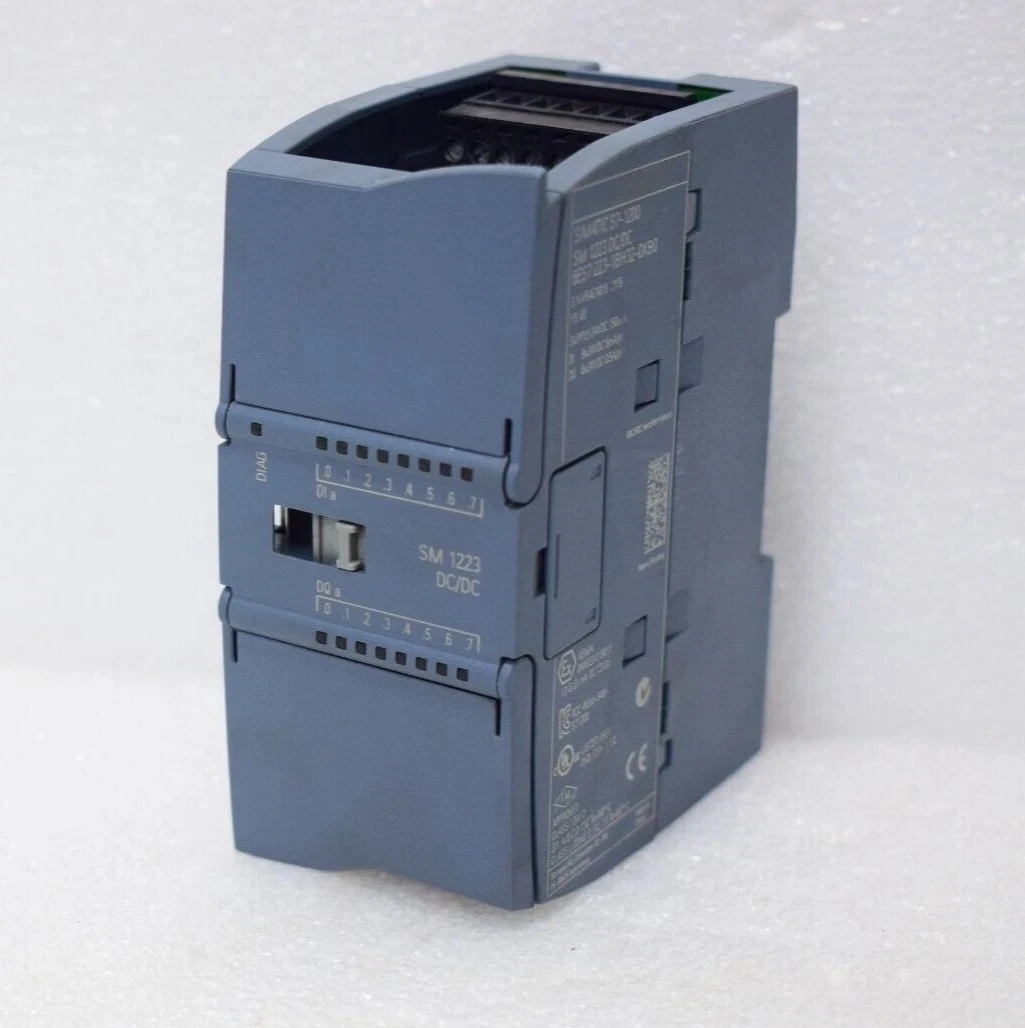 6ES7 223-1BH32-0XB0 For SIEMENS 6ES7223-1BH32-0XB0 Digital Input/Output Module New
6ES7 223-1BH32-0XB0 For SIEMENS 6ES7223-1BH32-0XB0 Digital Input/Output Module New
