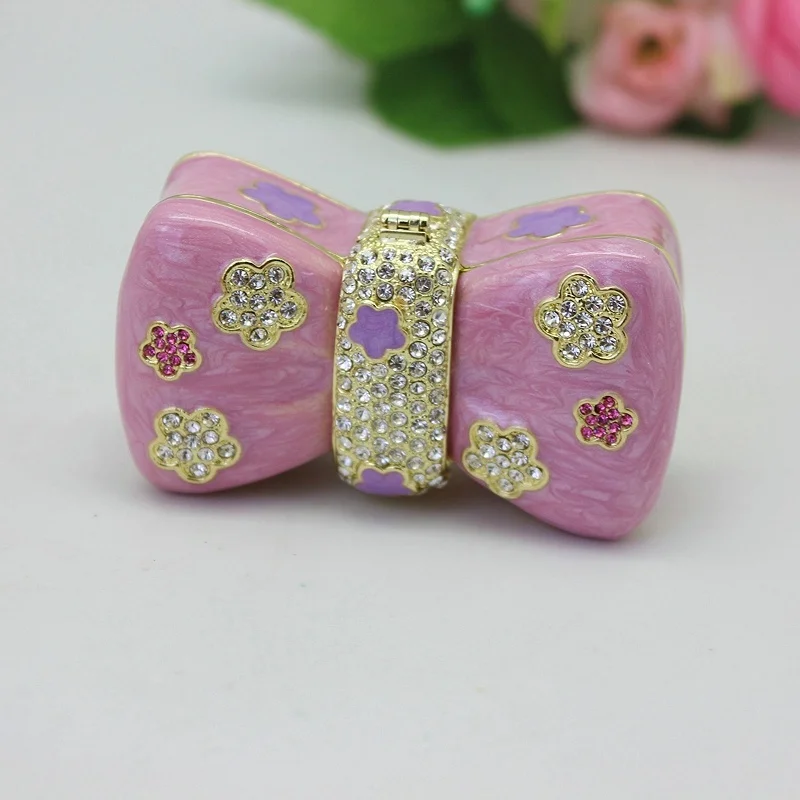 SHINNYGIFTS Wedding Favor Candy Style Trinket Box Birthday Gifts Christmas Gift Box
SHINNYGIFTS Wedding Favor Candy Style Trinket Box Birthday Gifts Christmas Gift Box