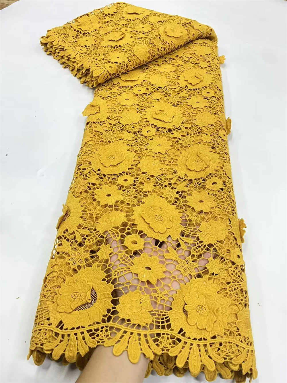 Роскошная желтая 3D-гипюровая французская кружевная ткань для свадебных женщин, высокое качество, африканская 5 ярдов, новая распродажа H46-1
Роскошная желтая 3D-гипюровая французская кружевная ткань для свадебных женщин, высокое качество, африканская 5 ярдов, новая распродажа H46-1