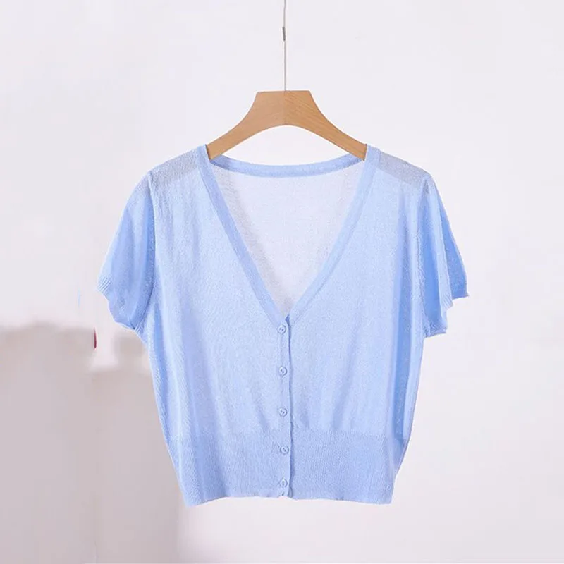 Women's Short Leeved Lce Silk T-Shirt Thin Knitted Cardigan Sweater V-Neck Summer Autumn Korean Knitwear Sunscreen Jacket Female
Women's Short Leeved Lce Silk T-Shirt Thin Knitted Cardigan Sweater V-Neck Summer Autumn Korean Knitwear Sunscreen Jacket Female