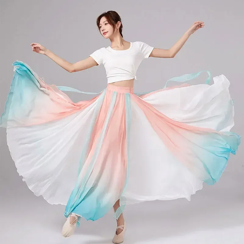 Classical Chinese dance performance costumes for women gradually change color elegant large swing skirts adult long skirts
Classical Chinese dance performance costumes for women gradually change color elegant large swing skirts adult long skirts