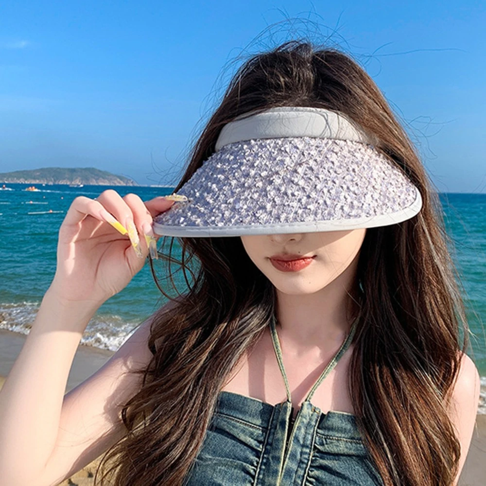 Fashion Anti-UV Sequin Sun Hat Shiny Summer Empty Top Cap Peaked Hat Elastic Buckle Visor Cap Travel
Fashion Anti-UV Sequin Sun Hat Shiny Summer Empty Top Cap Peaked Hat Elastic Buckle Visor Cap Travel