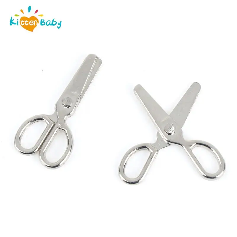 2pcs Mini Metal Scissors Miniature Dolls House Furniture 1:12 Dollhouse Decor
2pcs Mini Metal Scissors Miniature Dolls House Furniture 1:12 Dollhouse Decor