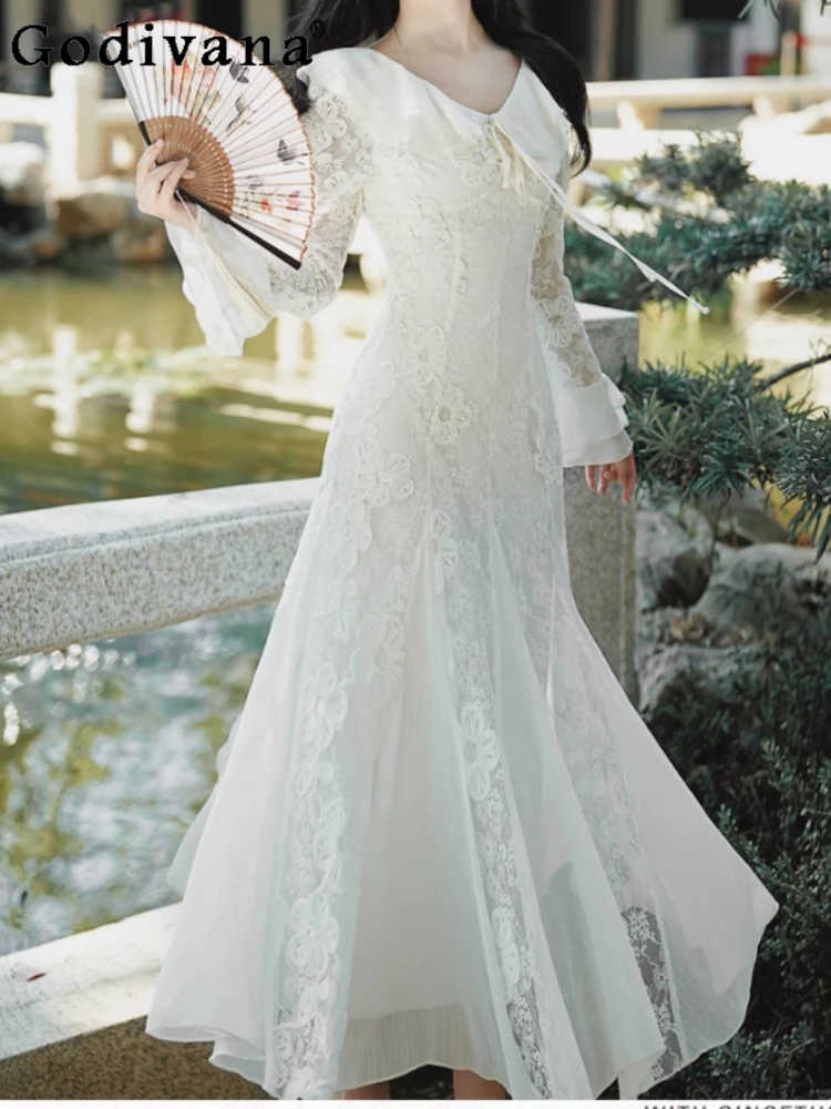 Spring Autumn French Temperament V-neck Apricot Peter Pan Collar Lace Dress Fashion Women Elegant High-waisted Fishtail Dresses
Spring Autumn French Temperament V-neck Apricot Peter Pan Collar Lace Dress Fashion Women Elegant High-waisted Fishtail Dresses