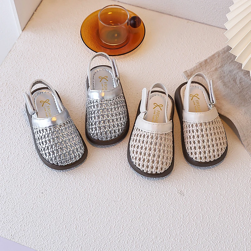 Children's Sandals Girls Princess Shoes 2025 Summer New Elegant Beach Causal Breathable Kids Flat Sandals Children Slippers
Children's Sandals Girls Princess Shoes 2025 Summer New Elegant Beach Causal Breathable Kids Flat Sandals Children Slippers