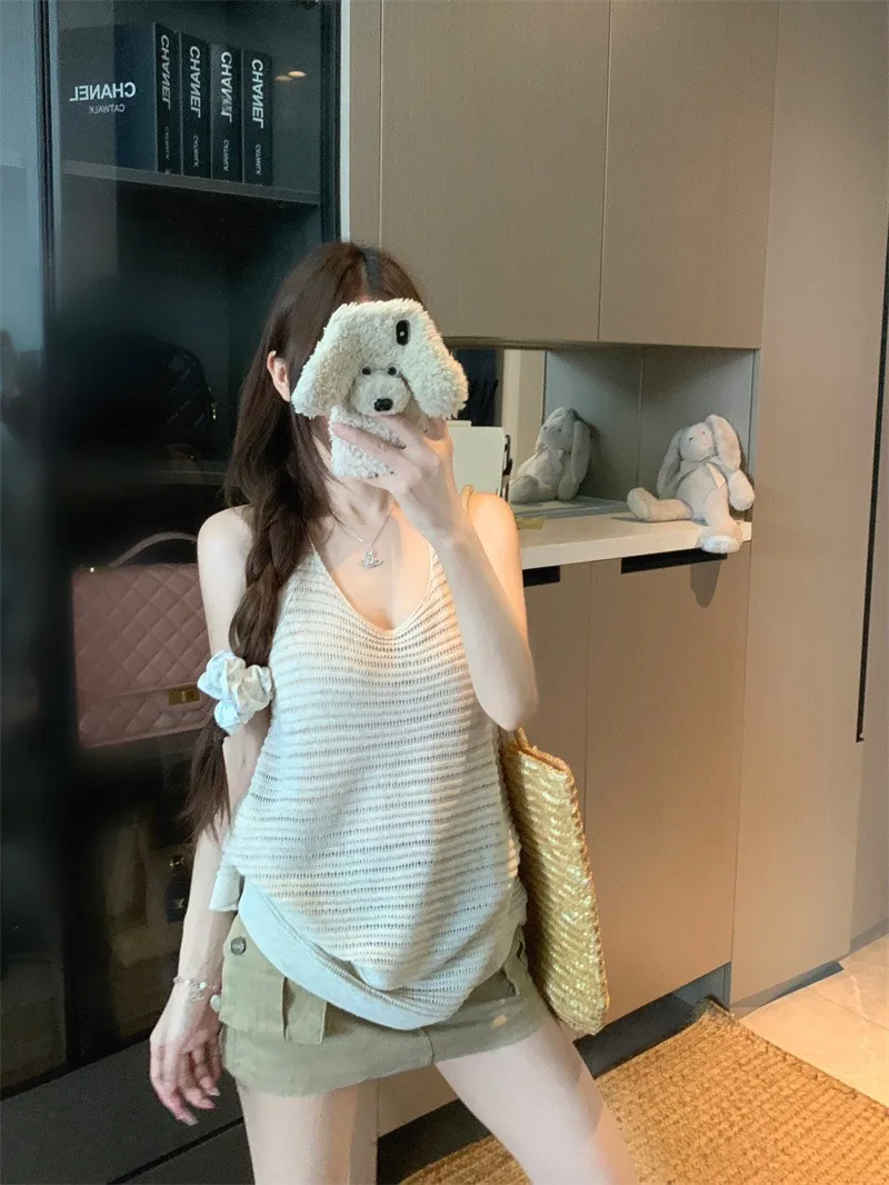 Braided Neck Hollow out Backless Knitted Vest Women Summer Outdoor Wear Pure Desirable Loose Slim Sleeveless Small Strap Top
Braided Neck Hollow out Backless Knitted Vest Women Summer Outdoor Wear Pure Desirable Loose Slim Sleeveless Small Strap Top