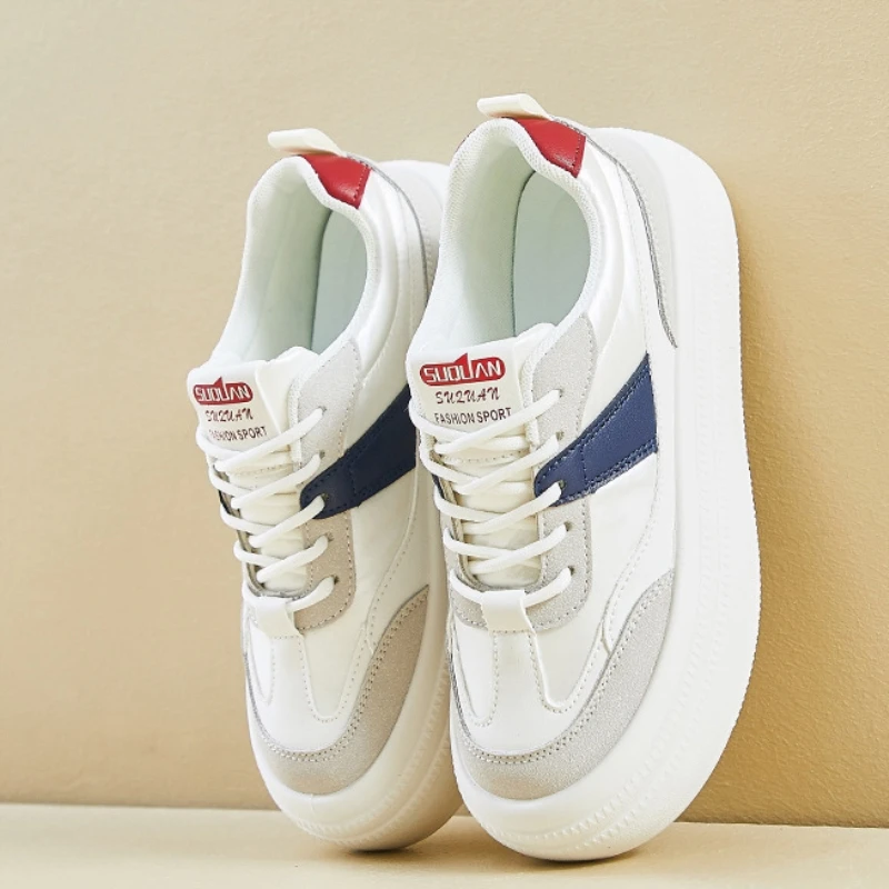 Casual Thick Bottom Women's Sneakers Spring 2025 New Style Versatile Student Fashion Flat Bottom round Toe Warmth Provided
Casual Thick Bottom Women's Sneakers Spring 2025 New Style Versatile Student Fashion Flat Bottom round Toe Warmth Provided