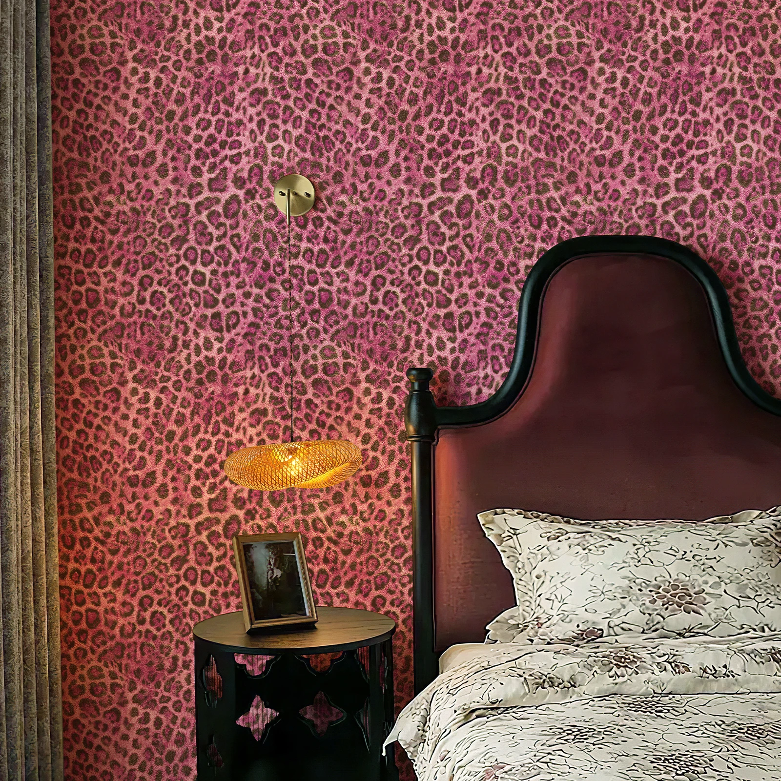 Самоклеящаяся виниловая наклейка на стену с розовым леопардовым принтом, водонепроницаемая, для гостиной и шкафов
Самоклеящаяся виниловая наклейка на стену с розовым леопардовым принтом, водонепроницаемая, для гостиной и шкафов