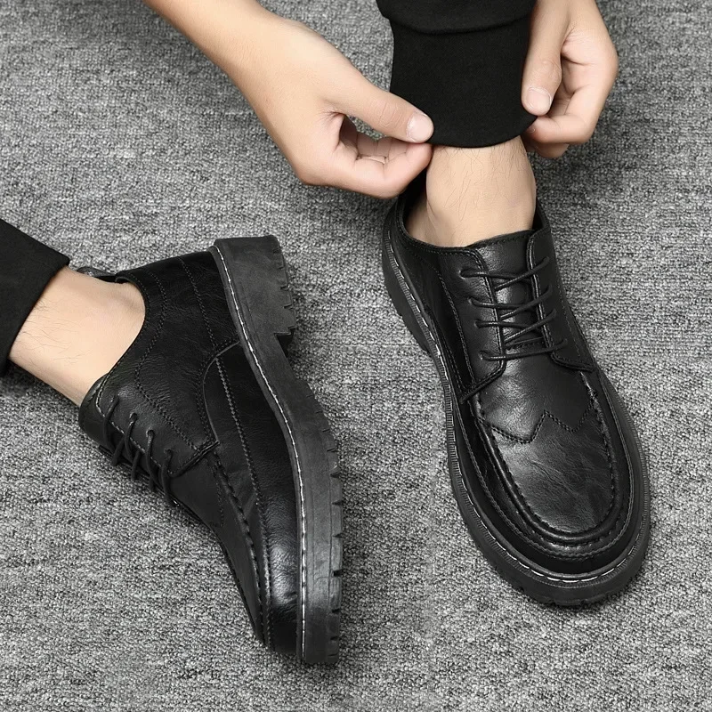 Casual Leather Shoes for Men British High End Business Formal Casual Student Suits Work Groomsmen Wedding Shoes Sneakers
Casual Leather Shoes for Men British High End Business Formal Casual Student Suits Work Groomsmen Wedding Shoes Sneakers