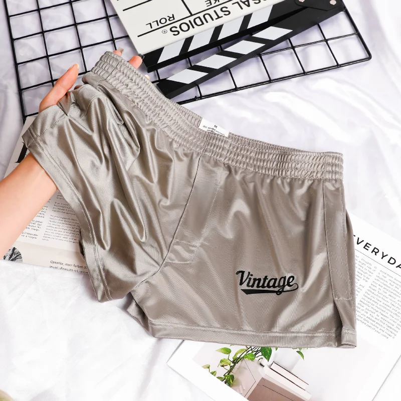 Men's Underwear Ice Silk Glossy Homewear Thin Soft Breathable Boxers Pouch Bulge Underpants Male Knickers Calzoncillo Hombre
Men's Underwear Ice Silk Glossy Homewear Thin Soft Breathable Boxers Pouch Bulge Underpants Male Knickers Calzoncillo Hombre