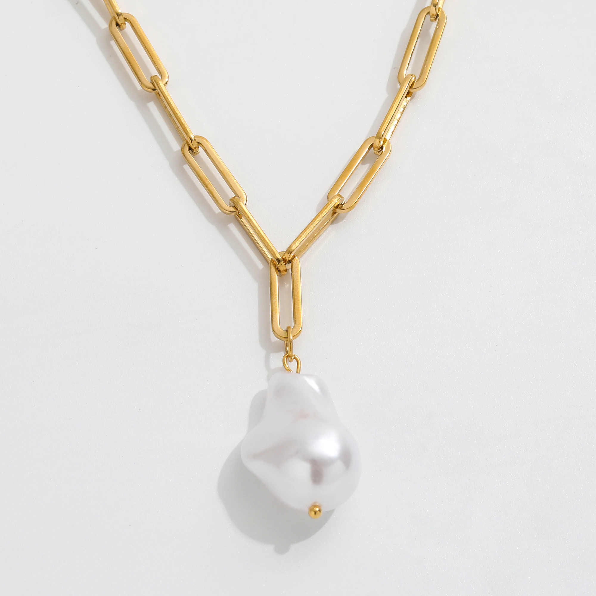 Joolim Jewelry High End PVD Wholesale Fashionable Chunky Pearl Pendant Stylish Stainless Steel Necklace For Women
Joolim Jewelry High End PVD Wholesale Fashionable Chunky Pearl Pendant Stylish Stainless Steel Necklace For Women