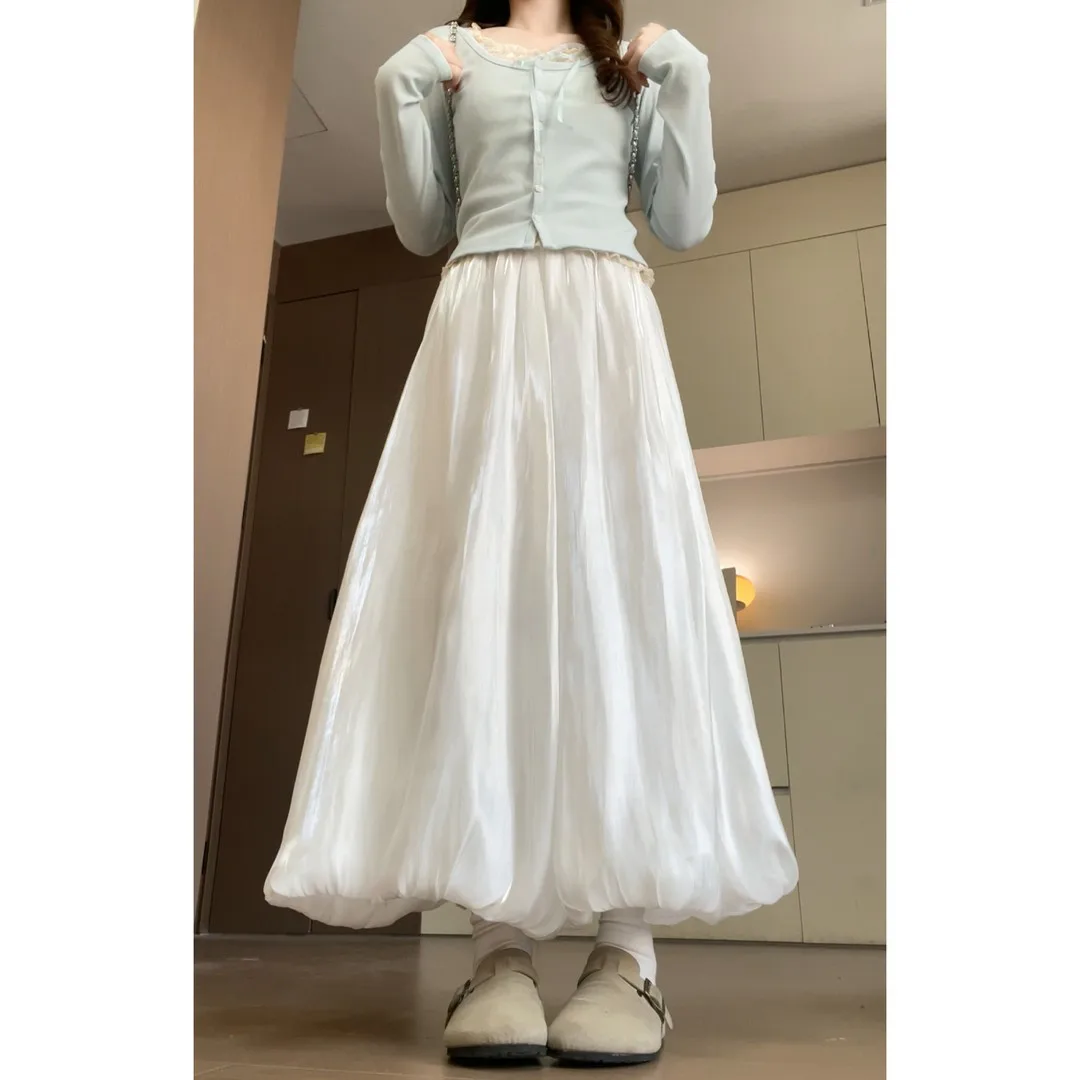 Sparkling white bud skirt women's 2025 spring and summer new versatile and thin sweet skirt purple chenille
Sparkling white bud skirt women's 2025 spring and summer new versatile and thin sweet skirt purple chenille