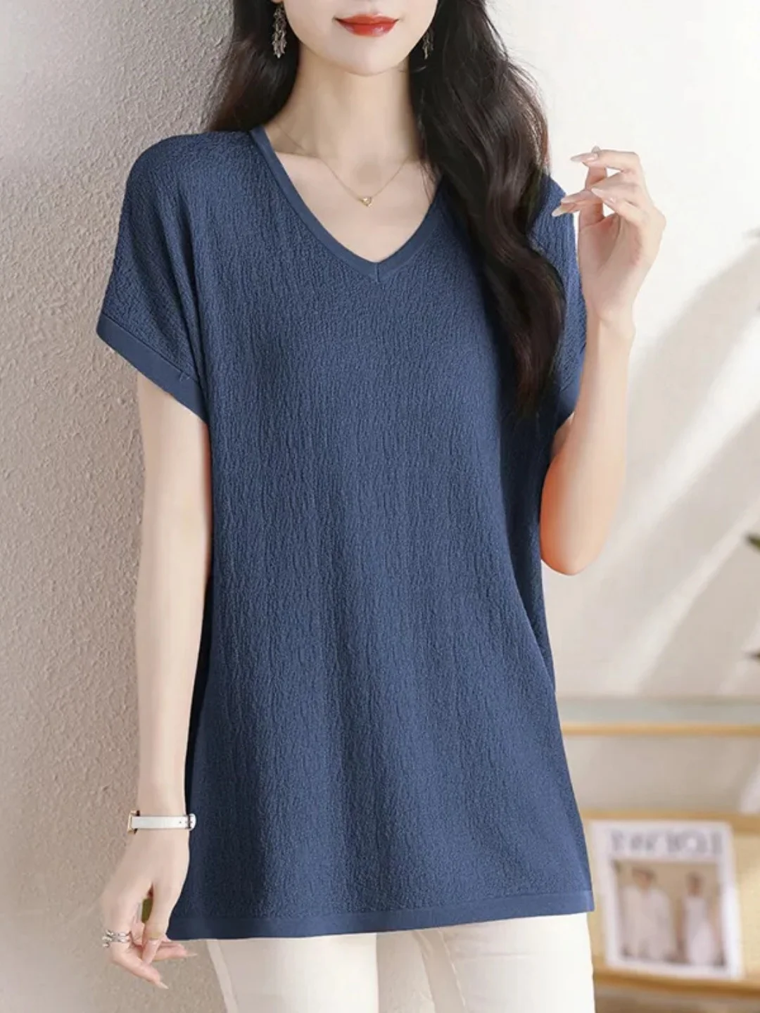 Korean Style plus Size Women's Ice Silk Knitted Top Thin Medium Length Short Sleeve Pure Color Bum Covering T-Shirt for Summer
Korean Style plus Size Women's Ice Silk Knitted Top Thin Medium Length Short Sleeve Pure Color Bum Covering T-Shirt for Summer