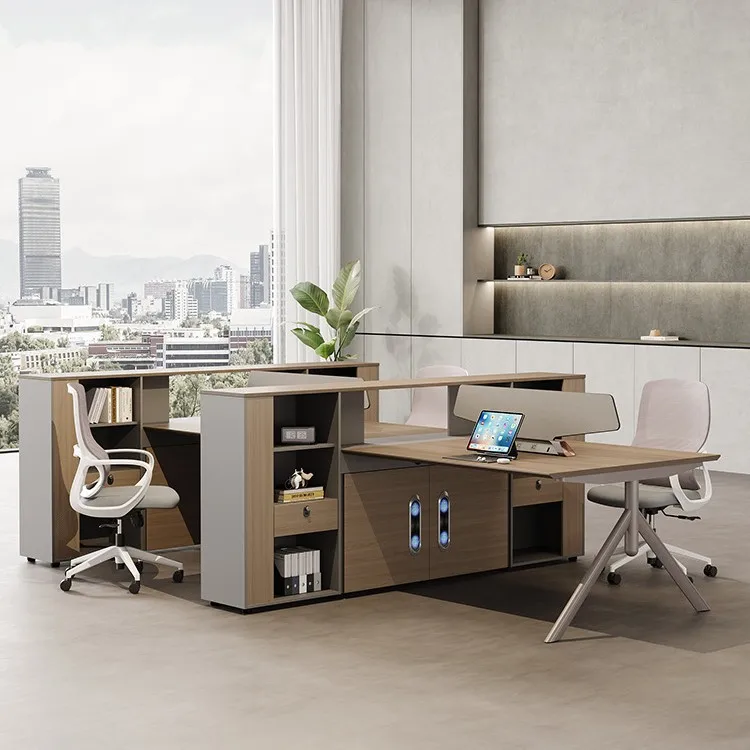 Офисный стол для персонала финансового учета, стол для персонала на четыре человека, современная простая комбинация компьютерного стола и стула 
Офисный стол для персонала финансового учета, стол для персонала на четыре человека, современная простая комбинация компьютерного стола и стула