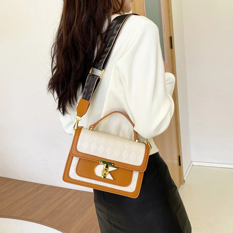 2025 New PU Leather Crossbody Shoulder Bag Women's Textured Two-Tone Mini Tote Top Handle Day-to-Night Versatile Chic
2025 New PU Leather Crossbody Shoulder Bag Women's Textured Two-Tone Mini Tote Top Handle Day-to-Night Versatile Chic